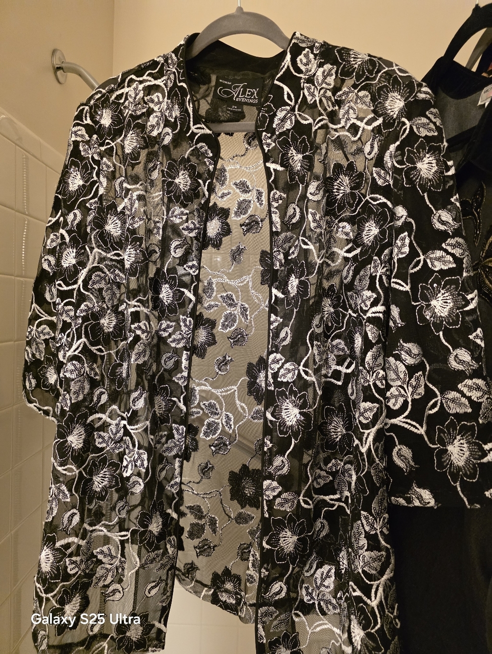 Alex Evenings Sheer Floral Embroidered & Sequin Embellished Open Jacket Size 2X